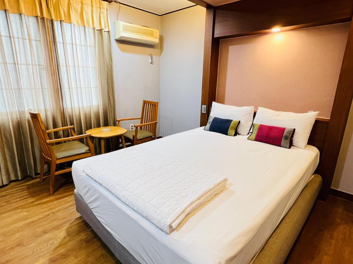 Sweet Hotel Jeju Extérieur photo