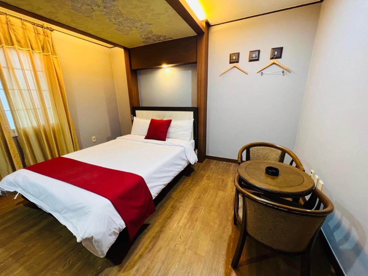 Sweet Hotel Jeju Extérieur photo